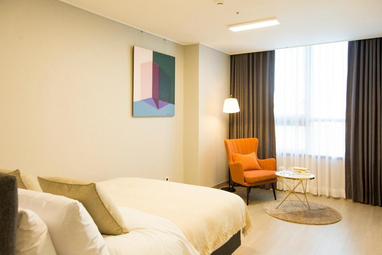 Celebstay Songdo Halla Western Park Yeonsu Exterior photo
